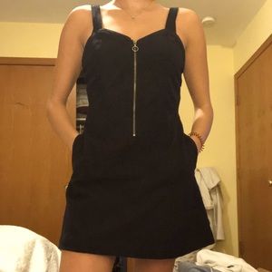 Front zipper dress